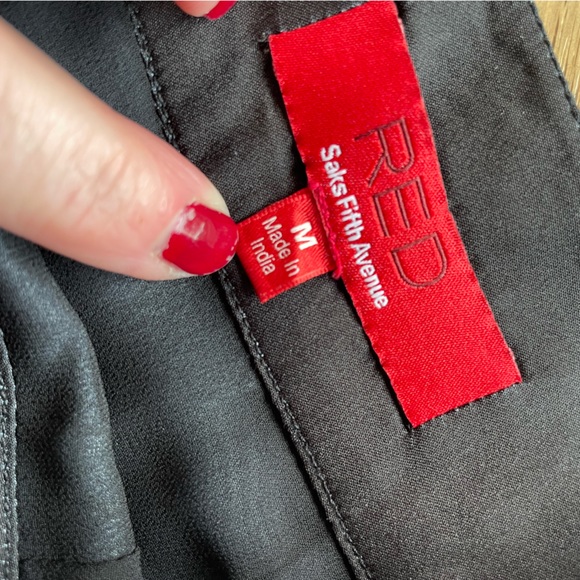 RED Saks Fifth Avenue mini skirt - Picture 6 of 6